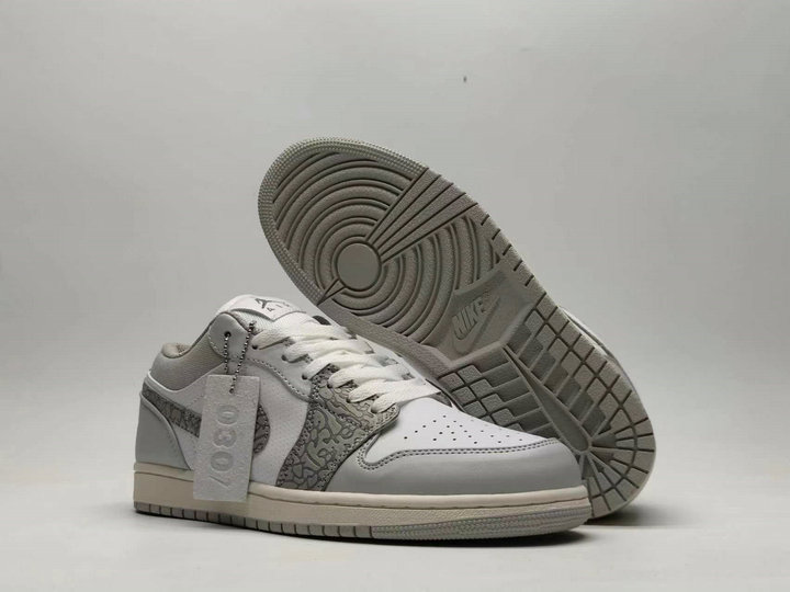 Nike Chaussures Air Jordan 1 Low Premium Elephant Print